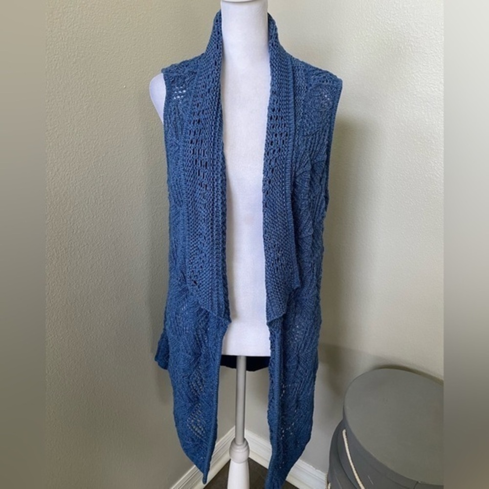 Peck & Peck Lace Crochet Shrug